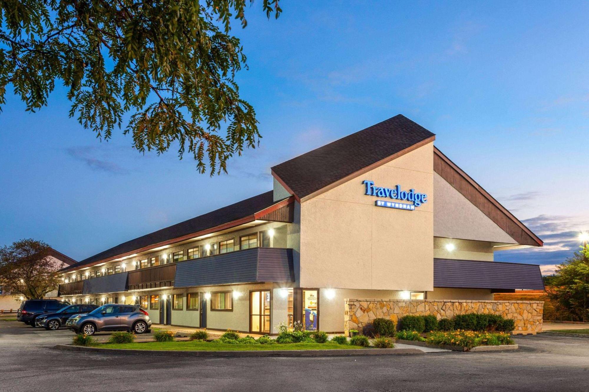 Travelodge By Wyndham Пеория Экстерьер фото